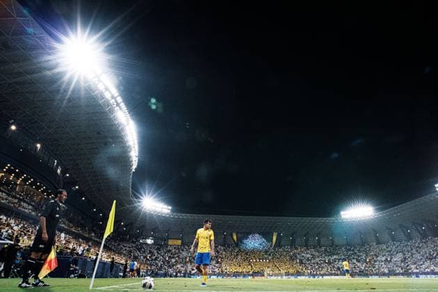 AFC Champions League 2023-24 MD3 Otavio Edmilson da Silva Monteiro of Al-Nassr FC in action during the Match Day 3 of the AFC Champions League 2023-24 Group E between Al-Nassr FC (KSA) and Al Duhail SC (QAT) at Al Awwal Park on October 24, 2023 in Riyadh, Saudi Arabia. Riyadh Al Awwal Park Saudi Arabia  Copyright: xVictorxFrailex 2023.10.24_PSI03253.GS.MD3_VFR_6307