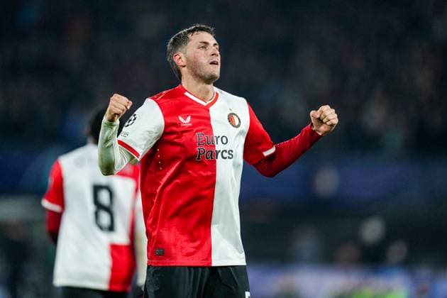 UEFA Champions League: Feyenoord v SS Lazio Rotterdam - Santiago Gimenez of Feyenoord celebrates the 3-0 during the 3rd leg of the UEFA Champions League group stage between Feyenoord v SS Lazio at Stadion Feijenoord De Kuip on 25 October 2023 in Rotterdam, The Netherlands. Copyright: xYannickxVerhoevenx