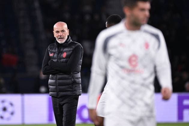 Echauffement - Stefano Pioli ( entraineur Milan ) - FOOTBALL : Paris Saint Germain vs Milan - Ligue des Champions - 25 10 2023 FedericoPestellini Panoramic 