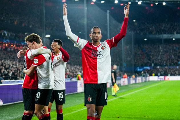 UEFA Champions League: Feyenoord v SS Lazio Rotterdam - Calvin Stengs of Feyenoord celebrates the 3-0 during the 3rd leg of the UEFA Champions League group stage between Feyenoord v SS Lazio at Stadion Feijenoord De Kuip on 25 October 2023 in Rotterdam, The Netherlands. Copyright: xYannickxVerhoevenx