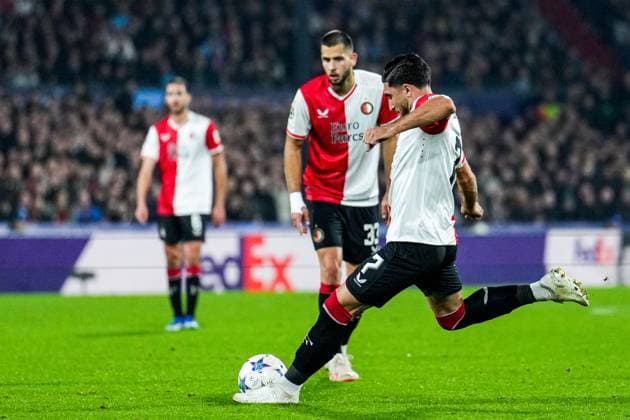 UEFA Champions League: Feyenoord v SS Lazio Rotterdam - Alireza Jahanbakhsh of Feyenoord during the 3rd leg of the UEFA Champions League group stage between Feyenoord v SS Lazio at Stadion Feijenoord De Kuip on 25 October 2023 in Rotterdam, The Netherlands. Copyright: xTomxBodex