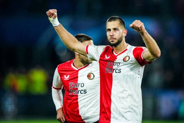 UEFA Champions League: Feyenoord v SS Lazio Rotterdam - David Hancko of Feyenoord during the 3rd leg of the UEFA Champions League group stage between Feyenoord v SS Lazio at Stadion Feijenoord De Kuip on 25 October 2023 in Rotterdam, The Netherlands. Copyright: xTomxBodex