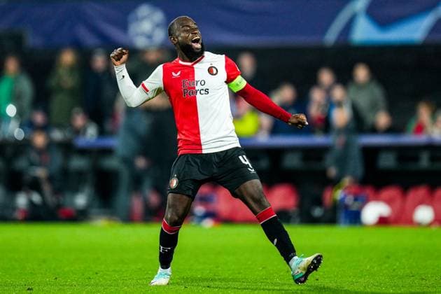 UEFA Champions League: Feyenoord v SS Lazio Rotterdam - Lutsharel Geertruida of Feyenoord during the 3rd leg of the UEFA Champions League group stage between Feyenoord v SS Lazio at Stadion Feijenoord De Kuip on 25 October 2023 in Rotterdam, The Netherlands. Copyright: xYannickxVerhoevenx
