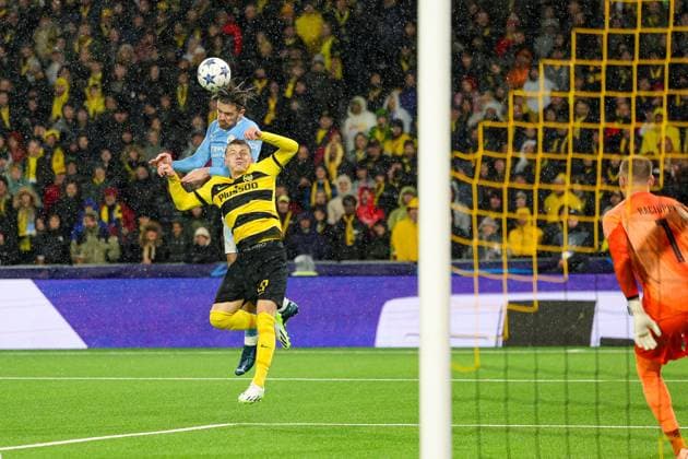 BSC Young Boys v Manchester City Champions League 25 10 2023. Jack Grealish (10) of Manchester City heads towards goal during the Champions League match between BSC Young Boys and Manchester City at Stade de Suisse, Wankdorf, Switzerland on 25 October 2023. Editorial use only , Copyright: xNigelxKeenex PSI-18264-0010