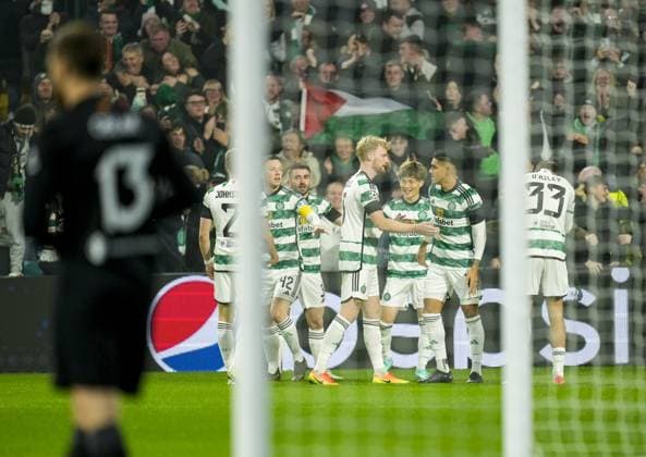 EDITORIAL USE ONLY No use with unauthorised audio, video, data, fixture lists, club league logos or live services. Online in-match use limited to 120 images, no video emulation. No use in betting, games or single club league player publications. Celtic v Atletico Madrid, UEFA Champions League, Group E, Football, Celtic Park, Glasgow, UK - 25 Oct 2023 EDITORIAL USE ONLY No use with unauthorised audio, video, data, fixture lists, club league logos or live services. Online in-match use limited to 120 images, no video emulation. No use in betting, games or single club league player publications. Copyright: xStuartxWallace Shutterstockx 14164178n