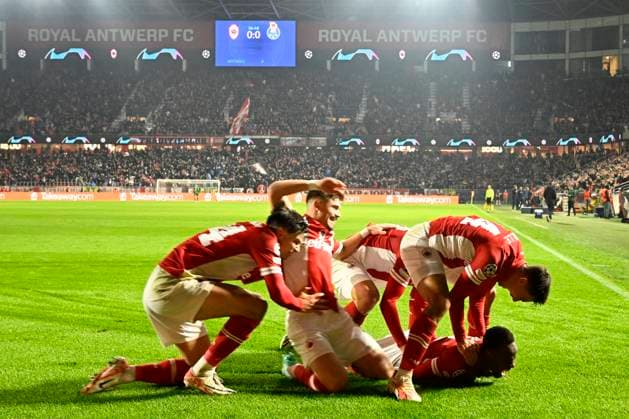 Royal Antwerp FC v FC Porto - UEFA Champions League DEURNE, BELGIUM - OCTOBER 25 : Abdullahi Alhassan Yusuf midfielder of Antwerp FC celebrates scoring a goal during the UEFA Champions League group H match between Royal Antwerp FC and FC Porto on October 25, 2023 in Deurne, Belgium, 25 10 2023 Deurne Belgium  Copyright: xVincentxKalutx
