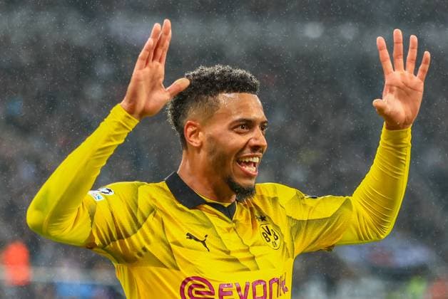 Newcastle United v Borussia Dortmund UEFA Champions League Felix Nmecha of Borussia Dortmund celebrates scoring his team s first goal during the UEFA Champions League Group F match at St. James s Park, Newcastle Copyright: xRossxJohnstonx FIL-19154-0072 UK Newspapers OUT