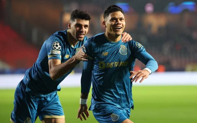 Porto s Evanilson celebrates after scoring during a soccer game between Belgian Royal Antwerp FC and Portuguese FC Porto, Wednesday 25 October 2023 in Antwerp, on day three of the Champions League group stage, in the group H. VIRGINIExLEFOUR  x78528123x