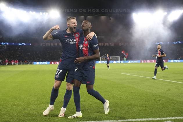 Joie - But de Randal Kolo Muani (PSG) - Milan Skriniar (PSG) FOOTBALL : Paris Saint Germain Vs Milan AC - Ligue des Champions - 25 10 2023 MichaelBaucher Panoramic 