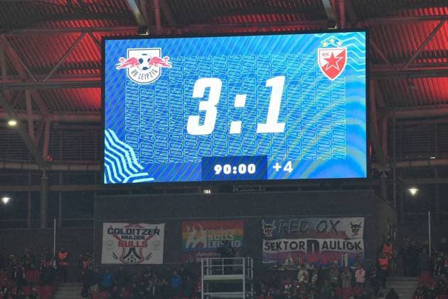 Football, Men, 2023 2024 season, UEFA Champions League Group G, Matchday 3 , RB Leipzig FK Red Star Belgrade, v l scoreboard with final score 3 1, 25 10 2023, Copyright: xSebastianxRäppold MatthiasxKochx