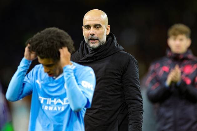 Sport Bilder des Tages BSC Young Boys v Manchester City Champions League 25 10 2023. Pep Guardiola Manager of Manchester City at full time during the Champions League match between BSC Young Boys and Manchester City at Stade de Suisse, Wankdorf, Switzerland on 25 October 2023. Editorial use only , Copyright: xNigelxKeenex PSI-18264-0088