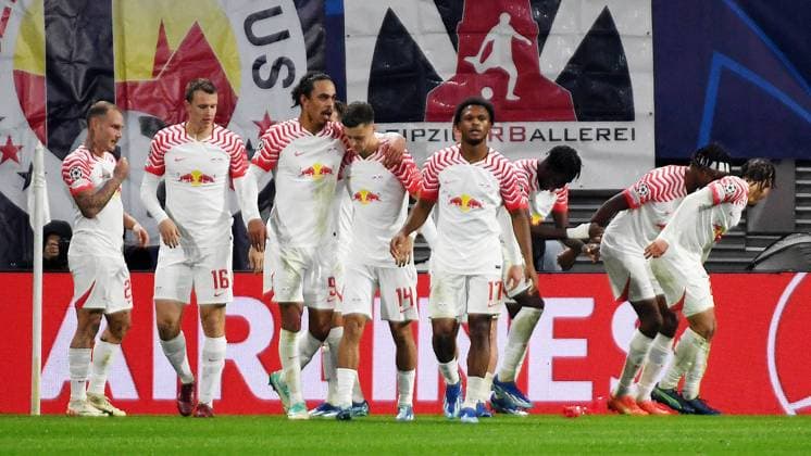Soccer UEFA Champions League, 2023 2024 season, Group stage, Group G, Matchday 3, RB Leipzig vs Red Star Belgrade Sportsko drustvo Crvena zvezda 3 1 1 0 25 10 2023 Goal celebration at RB Leipzig after the 2 0 ofm Xavi Simons Offensive midfield RB Leipzig, Back number 20, 20 re at the match RB Leipzig against Red Star Belgrade Sportsko drustvo Crvena zvezda 25 10 2023 There are cheers among others David Raum Left defender RB Leipzig, back number 22, 22 , Lukas Klostermann Right defender RB Leipzig, Back number 16, 16 , Yussuf Poulsen Center forward RB Leipzig, back number 9, 9 , Christoph Baumgartner Offensive midfield RB Leipzig, back number 14, 14 , Lois Openda Center forward RB Leipzig, back number 17, 17 , Castello Lukeba Central defender RB Leipzig, back number 23, 23 , Mohamed Simakan Central defender RB Leipzig, back number 2, 2 , Xavi Simons Attacking midfield RB Leipzig, back number 20, 20 v l n r Leipzig Saxony Germany Red Bull Arena