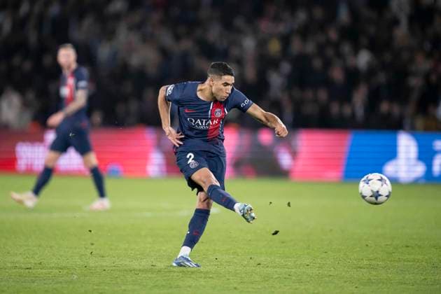 Champions League - PSG v AC Milan Achraf Hakimi during the UEFA Champions League Group F football match between Paris Saint-Germain (PSG) and AC Milan at the Parc de Princes in Paris, France on October 25, 2023. Photo by Eliot Blondet ABACAPRESS.COM Paris France  Copyright: xBlondetxEliot ABACAx 873272_121 BlondetxEliot ABACAx 873272_121