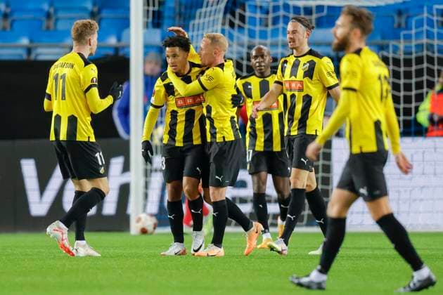 Europa League i fotball 2023: Molde - BK H?cken Molde 20231026. H?ckens spillere jubler etter utlikning til 1-1 i Europa League kampen i fotball mellom Molde og BK H?cken pa Aker Stadion. Foto: Svein Ove Ekornesvag NTB Molde Norge EDITORIAL USE ONLY. RESTRICTED USE FOR BETTING COMPANIES Ref:_SPOeeAgDilMe24.jpg  Copyright: xSveinxOvexEkornesvagx xNTBx