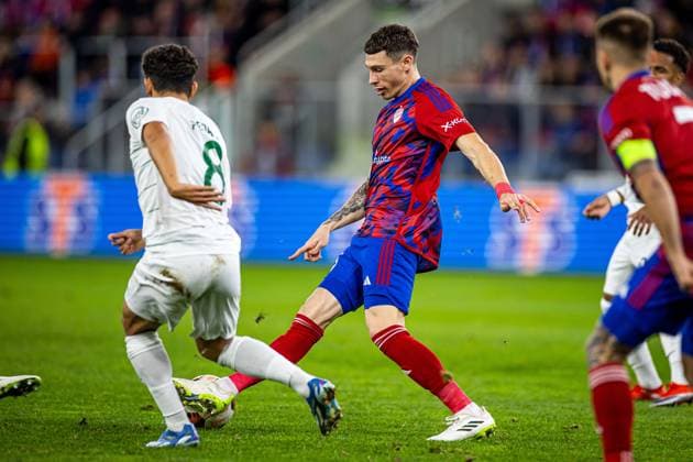 26.10.2023 SOSNOWIEC, ArcelorMittal Park, Zaglebiowski park sportowy, PILKA NOZNA (FOOTBALL), LIGA EUROPY UEFA, UEFA EUROPA LEAGUE , MECZ RAKOW CZESTOCHOWA - SPORTING CP NZ BOGDAN RACOVITAN FOTO LUKASZ SKWIOT CYFRASPORT NEWSPIX.PL --- Newspix.pl POLAND OUT!  20231026CSLS013