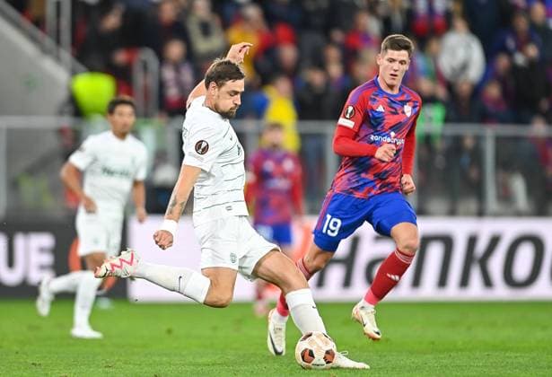 2023.10.26 Sosnowiec Pilka nozna Eliminacje Liga Europy UEFA Sezon 2023 2024 Rakow Czestochowa - Sporting CP N z Sebastian Coates Foto Lukasz Sobala PressFocus 2023.10.26 Sosnowiec Football UEFA Europa League Season 2023 2024 Rakow Czestochowa - SK Sturm Graz Sebastian Coates Credit: Lukasz Sobala PressFocus NEWSPIX.PL --- Newspix.pl POLAND OUT!  20231026PFa_LSa196