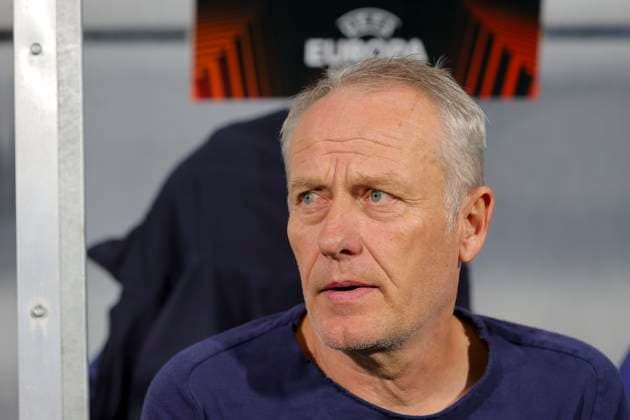 Serbia, Backa Topola, 26 10 2023, , TSC Backa Topola SC Freiburg UEFA Europa League 2023 2024 Group A, Coach Christian Streich SC Freiburg looks on Backa Topola  eu-images-084