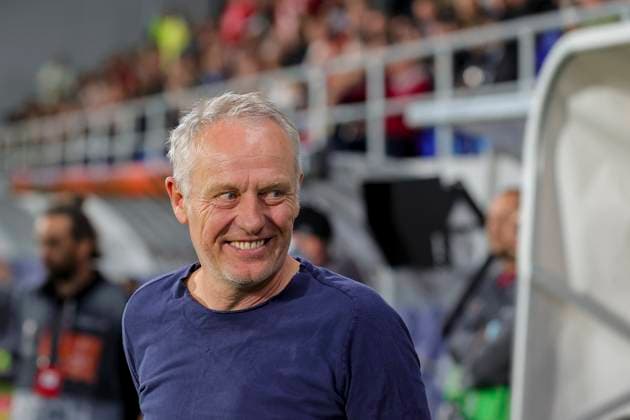 Serbia, Backa Topola, 26 10 2023, , TSC Backa Topola SC Freiburg UEFA Europa League 2023 2024 Group A, coach Christian Streich SC Freiburg laughs Backa Topola  eu-images-084