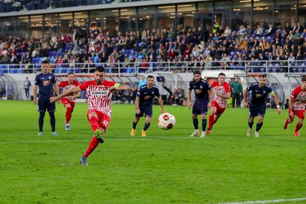 Serbia, Backa Topola, 26 10 2023, , TSC Backa Topola SC Freiburg UEFA Europa League 2023 2024 Group A, Vincenzo Grifo SC Freiburg scores his team s first goal Backa Topola  eu-images-084
