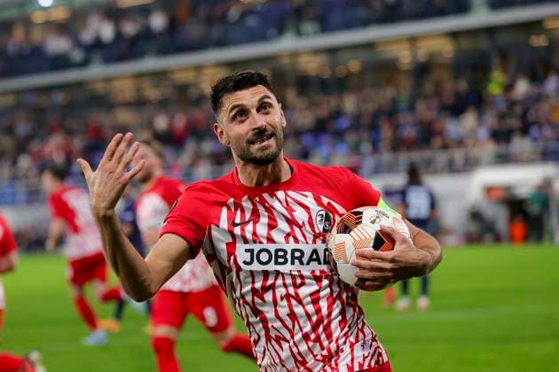 Serbia, Backa Topola, 26 10 2023, , TSC Backa Topola SC Freiburg UEFA Europa League 2023 2024 Group A, Vincenzo Grifo SC Freiburg celebrates after scoring his team s first goal Backa Topola  eu-images-084