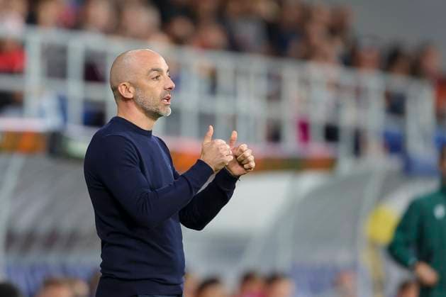 Serbia, Backa Topola, 26 10 2023, , TSC Backa Topola SC Freiburg UEFA Europa League 2023 2024 Group A, coach Zarko Lazetic TSC Backa Topola gestures Backa Topola  eu-images-084