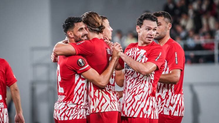 Goal to 2 1 again by Vincenzo Grifo 32 SC Freiburg 26 10 2023 Backa Topola, Serbia FK TSC Backa Topola vs SC Freiburg UEFA EUROPA LEAGUE 2023 2024 TSC Arena Backa Topolya, Football, Mens