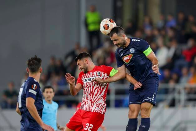 Serbia, Backa Topola, 26 10 2023, , TSC Backa Topola SC Freiburg UEFA Europa League 2023 2024 Group A, Vincenzo Grifo SC Freiburg and Goran Antonic TSC Backa Topola battle for the ball Backa Topola  eu-images-084