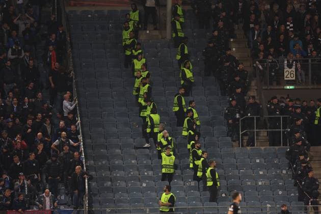 SOCCER - UEFA EL, Sturm vs Atalanta GRAZ,AUSTRIA,26.OCT.23 - SOCCER - UEFA Europa League, SK Sturm Graz vs Atalanta Bergamo Calcio. Image shows security.  GEPAxpictures xChrisxBauer