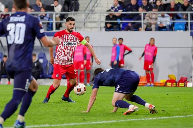 Serbia, Backa Topola, 26 10 2023, , TSC Backa Topola SC Freiburg UEFA Europa League 2023 2024 Group A, Vincenzo Grifo SC Freiburg scores his team s third goal Backa Topola  eu-images-084