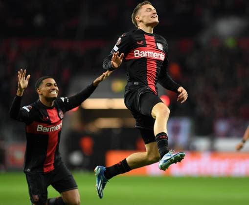 26 10 2023, Leverkusen, Germany, BayARENA, Bayer Leverkusen vs Qarabag Agdam UEFA Europa League 2023 2024 Group H, Florian Wirtz Bayer 04 Leverkusen goal celebration, cheers with his team after scoring 1 0 Photo Ralf Treese Leverkusen BayARENA North Rhine Westphalia Germany. 521_LEVQAR20231026_005 Treese-521