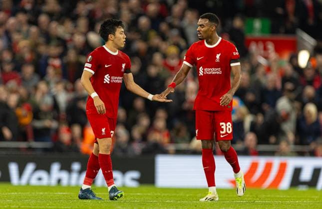 Football - UEFA Europa League - Group E - Liverpool FC v Toulouse FC LIVERPOOL, ENGLAND - Thursday, October 26, 2023: Liverpool s Wataru Endo (L) celebrates with team-mate Ryan Gravenberch after scoring the second goal during the UEFA Europa League Group E matchday 3 game between Liverpool FC and Toulouse FC at Anfield. (Photo by David Rawcliffe Propaganda) LIVERPOOL Anfield MERSEYSIDE ENGLAND  Copyright: xDavidxRawcliffex P2023-10-26-Liverpool_Toulouse-33