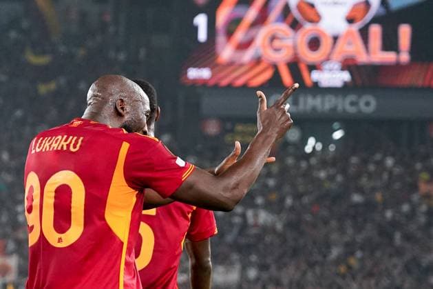 AS Roma v Slavia Praha - UEFA Europa League Romelu Lukaku of AS Roma celebrates after scoring second goal during the UEFA Europa League Group G match between AS Roma and Slavia Praha at Stadio Olimpico on October 26, 2023 in Rome, Italy. Rome Stadio Olimpico Rome Italy Copyright: xGiuseppexMaffiax UEL_Roma-SlaviaPraha_GM_26102023_05560