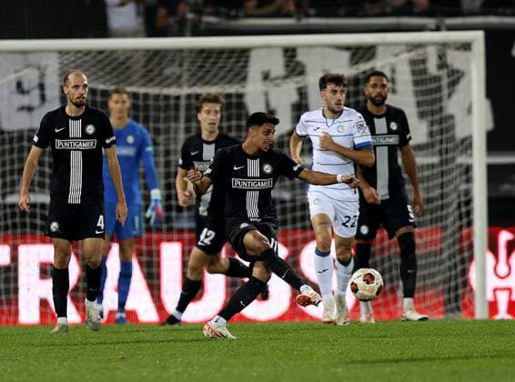 SOCCER - UEFA EL, Sturm vs Atalanta GRAZ,AUSTRIA,26.OCT.23 - SOCCER - UEFA Europa League, SK Sturm Graz vs Atalanta Bergamo Calcio. Image shows Manprit Sarkaria (Sturm).  GEPAxpictures xHansxOberlaender