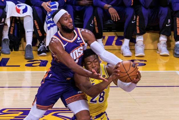 Sport Themen der Woche KW43 Sport Bilder des Tages October 26, 2023, Los Angeles, California, USA: Rui Hachimura 28 of the Los Angeles Lakers and Josh Okogie 2 of the Phoenix Suns battle for a rebound during their regular season game on Thursday October 26, 2023 at Crypto.com Arena in Los Angeles, California. JAVIER ROJAS PI Los Angeles USA - ZUMAp124 20231026_zaa_p124_033 Copyright: xJavierxRojasx