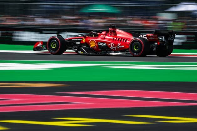 16 LECLERC Charles (mco), Scuderia Ferrari SF-23, action during the 2023 Formula 1 Grand Premio de la Ciudad de Mexico, 19th round of the 2023 Formula One World Championship, WM, Weltmeisterschaft from October 27 to 29, 2023 on the Autodromo Hermanos Rodriguez, in Mexico City, Mexico - F1 - MEXICO CITY GRAND PRIX 2023 DPPI Panoramic  00123042_G0OD2443
