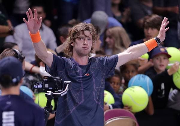 TENNIS - ATP, Tennis Herren Erste Bank Open VIENNA,AUSTRIA,27.OCT.23 - TENNIS - ATP World Tour, Erste Bank Open. Image shows the rejoicing of Andrey Rublev (RUS).  GEPAxpictures xWalterxLuger