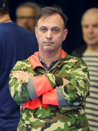 Germany, Gummersbach, 27 10 2023, Schwalbe Arena, VfL Gummersbach vs Fuechse Berlin 1 Handball Bundesliga der Maennern, Geschaeftsfuehrer Bob Hanning Fuechse Berlin looks dejected Gummersbach Schwalbe Arena Germany  eu-images-700