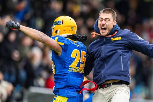 231028 Oliver Lundberg of Sweden celebrates during the IFAF European Championship Bronze Medal Game between Sweden and Italy on October 28, 2023 in Gothenburg Photo Michael Erichsen BILDBYRAN COP 89 MI0562 american football sweden italy ifaf european championship bronze medal game bbeng sweden sverige italy italia italien jubel  Copyright: MICHAELxERICHSEN BB231028MI006