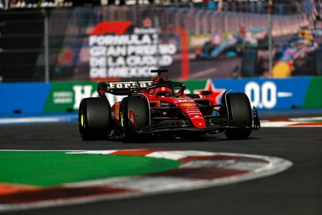16 LECLERC Charles (mco), Scuderia Ferrari SF-23, action during the 2023 Formula 1 Grand Premio de la Ciudad de Mexico, 19th round of the 2023 Formula One World Championship, WM, Weltmeisterschaft from October 27 to 29, 2023 on the Autodromo Hermanos Rodriguez, in Mexico City, Mexico - F1 - MEXICO CITY GRAND PRIX 2023 DPPI Panoramic  00123042_F12023GP20MEX_JK219066