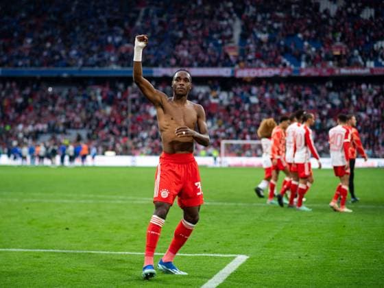 Mathys Tel FC Bayern Muenchen, 39 and team celebrate victory, GER, FC Bayern Muenchen FCB vs SV Darmstadt 98 SVD , Fussball Bundesliga, 9 Spieltag, Saison 2023 2024, 28 10 2023 DFB DFL regulations prohibit any use of photographs as image sequences and or quasi video GER, FC Bayern Muenchen FCB vs SV Darmstadt 98 SVD , Fussball Bundesliga, 9 Spieltag, Saison 2023 2024, 28 10 2023 Muenchen Copyright: xEibner-Pressefoto Memmlerx EP_MMR