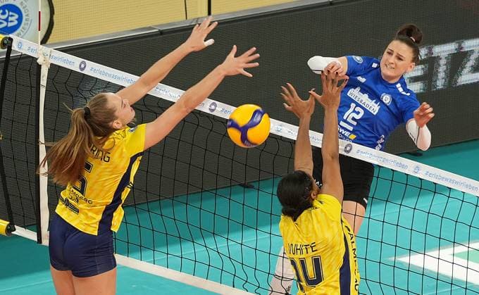 Volleyball 1 BL VC Wiesbaden SSC Palmberg Schwerin 28 10 23, Herelova Nina VCW ,