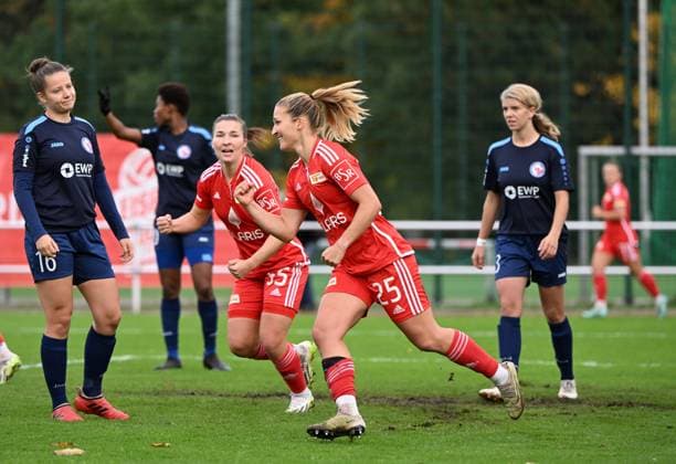 Football, women, Regionalliga Nordost, season 2023 2024 9 matchday, home right turned , 1 FC Union Berlin 1 FFC Turbine Potsdam II, f l Katja Orschmann 1 women 1 FC Union , Dina Orschmann 1 women 1 FC Union , cheering after goal to 1 0, 29 10 2023, Copyright: xMatthiasxKochx