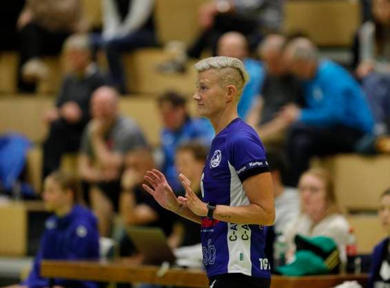 Volleyball Hesse 2 Bundesliga South Women 29 10 2023 TG Bad Soden ws VC Wiesbaden II red v l Pamela Blazek TG Bad Soden Nr 6 Sport TG Bad Soden VC Wiesbaden II