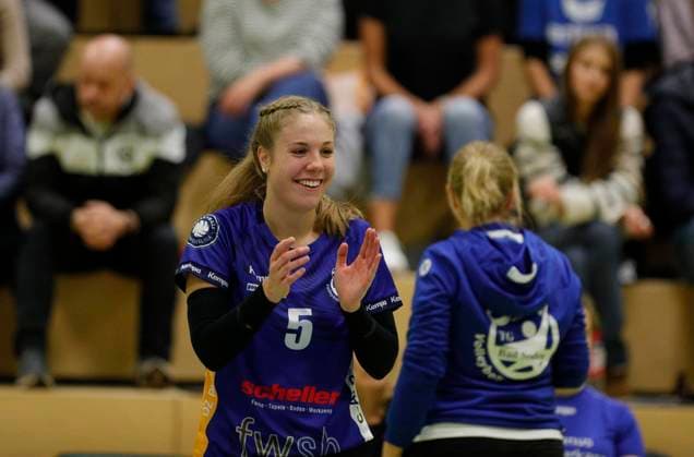 Volleyball Hesse 2 Bundesliga South Women 29 10 2023 TG Bad Soden ws VC Wiesbaden II red v l Chiara Fach TG Bad Soden No 5 Sport TG Bad Soden VC Wiesbaden II