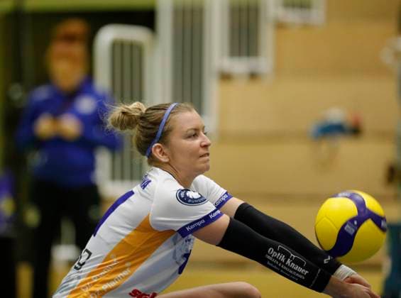 Volleyball Hesse 2 Bundesliga South Women 29 10 2023 TG Bad Soden ws VC Wiesbaden II red v l Monika Dolezajova TG Bad Soden Nr 11 Sport TG Bad Soden VC Wiesbaden II