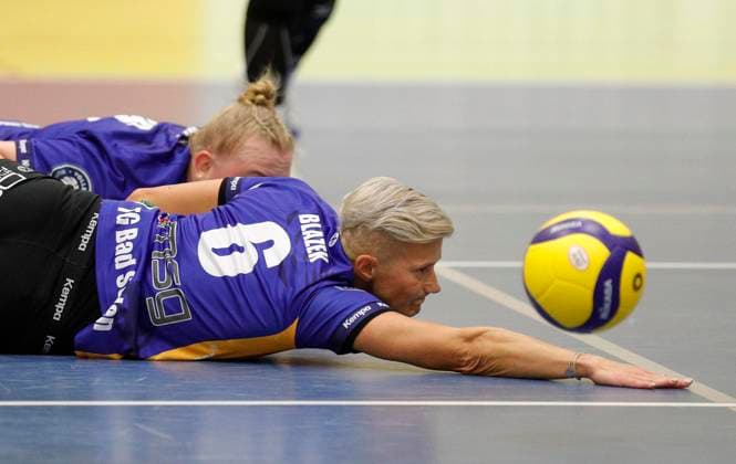 Volleyball Hesse 2 Bundesliga South Women 29 10 2023 TG Bad Soden ws VC Wiesbaden II red v l Pamela Blazek TG Bad Soden Nr 6 Sport TG Bad Soden VC Wiesbaden II