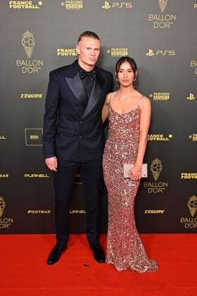 Erling Haaland et Isabel Haugseng Johansen FOOTBALL : Ballon d Or 2023 - Paris - 30 10 2023 FedericoPestellini Panoramic 