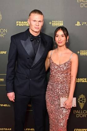 Erling Haaland et Isabel Haugseng Johansen FOOTBALL : Ballon d Or 2023 - Paris - 30 10 2023 FedericoPestellini Panoramic 