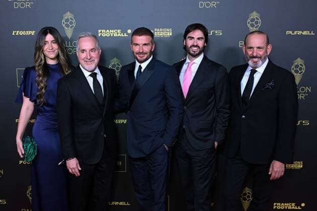 Jorge Mas Santos - David Beckham - Jose Mas et guests FOOTBALL : Ballon d Or 2023 - Paris - 30 10 2023 FedericoPestellini Panoramic 