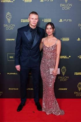 Erling Haaland et Isabel Haugseng Johansen FOOTBALL : Ballon d Or 2023 - Paris - 30 10 2023 FedericoPestellini Panoramic 
